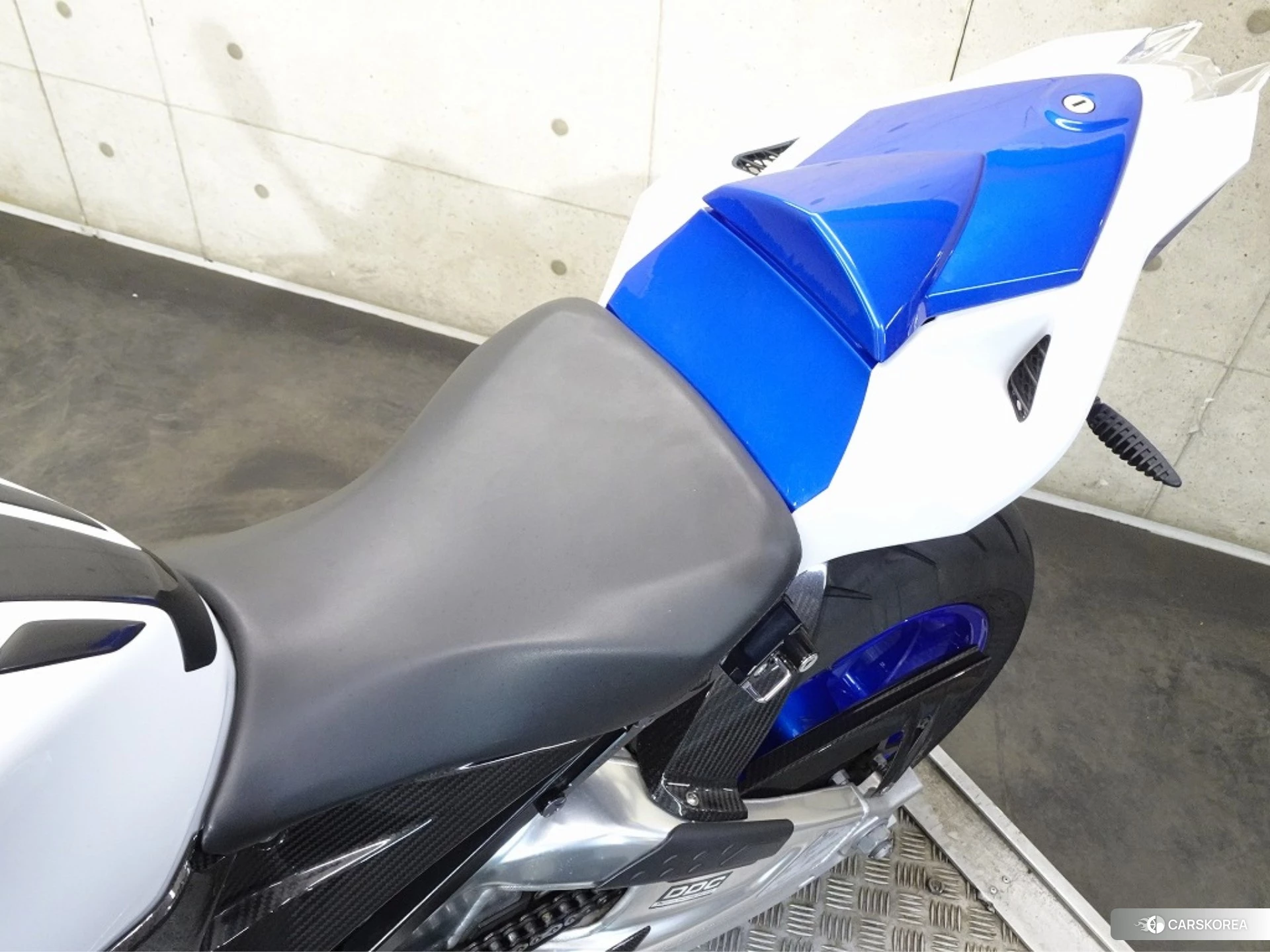 BMW HP4 id 4191510 из Японии 10