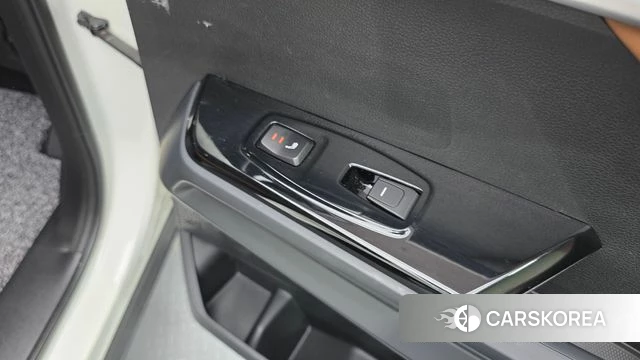Ssangyong Torres id 4608483 из Кореи 10