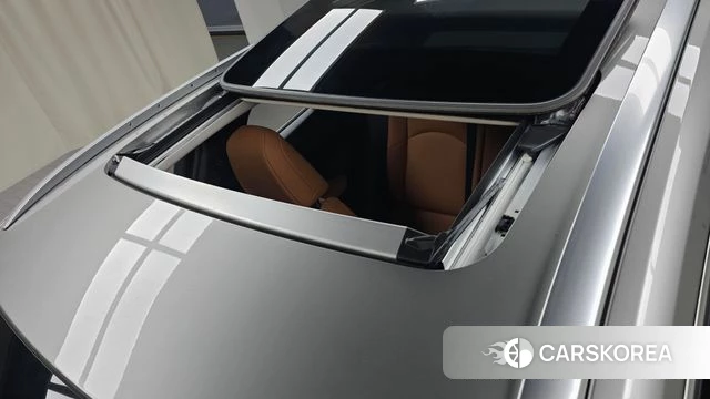 Lexus UX250h id 3800953 из Кореи 10