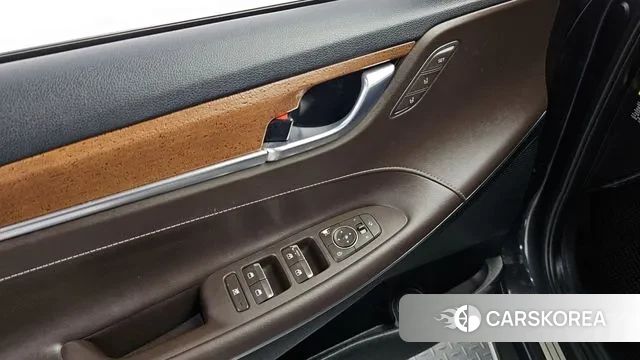 Hyundai Grandeur IG Hybrid id 2981948 из Кореи 10