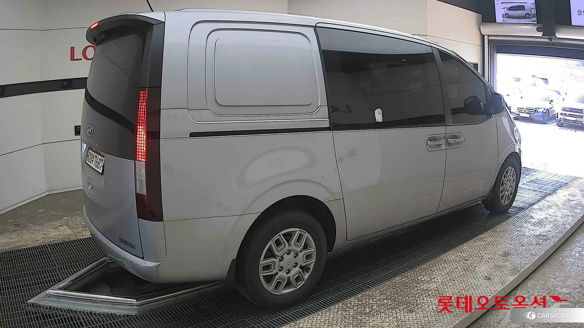 Hyundai Staria id 3882046 из Кореи 10