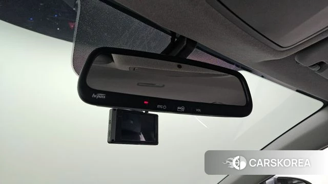 Hyundai Avante AD id 3966425 из Кореи 10