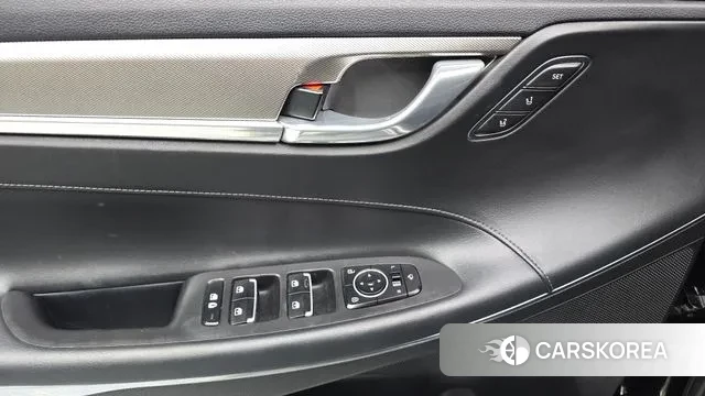 Hyundai The New Grandeur IG id 3567997 из Кореи 10