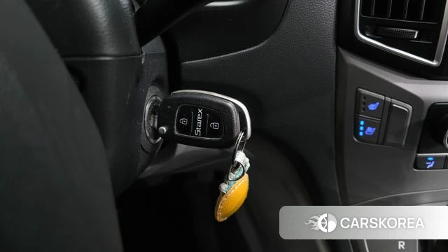 Hyundai The New Grand Starex id 3801676 из Кореи 10