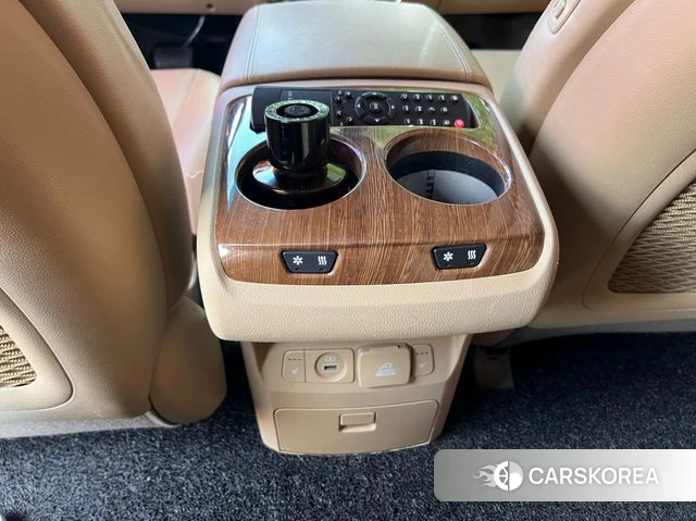 Kia All New Carnival id 4626523 из Кореи 10