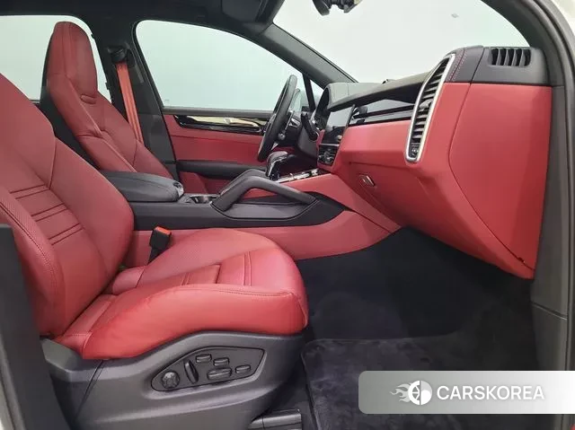 Porsche Cayenne (PO536) id 3680168 из Кореи 10