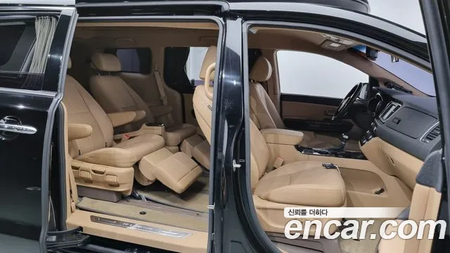 Kia The New Carnival id 2249763 из Кореи 10