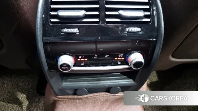 BMW 5 Series (G30) id 3709484 из Кореи 10