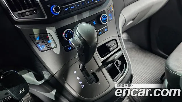 Hyundai The New Grand Starex id 2732910 из Кореи 10