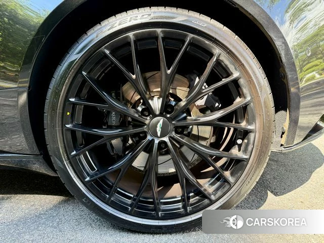 Aston Martin DB11 id 4687359 из Кореи 10