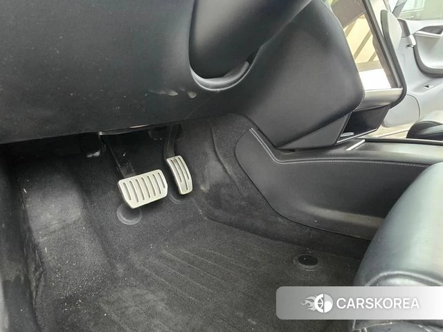 Tesla Model S id 4785312 из Кореи 10