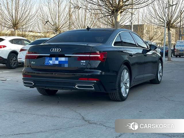 Audi A6L id 4271276 из Китая 10