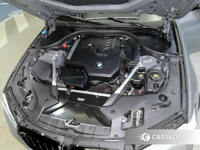 BMW 5 Series (G30) id 4337929 из Кореи 10