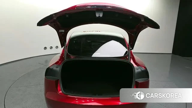 Tesla Model 3 id 3549896 из Кореи 10