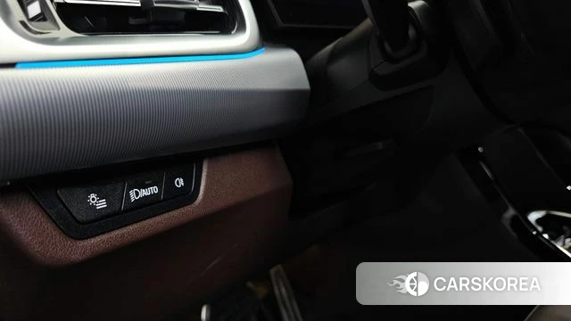 BMW iX1 (U11) id 4493817 из Кореи 10