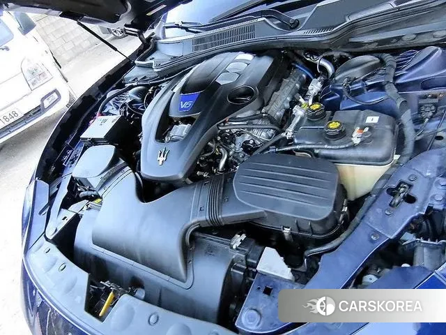 Maserati Ghibli id 3460131 из Кореи 10