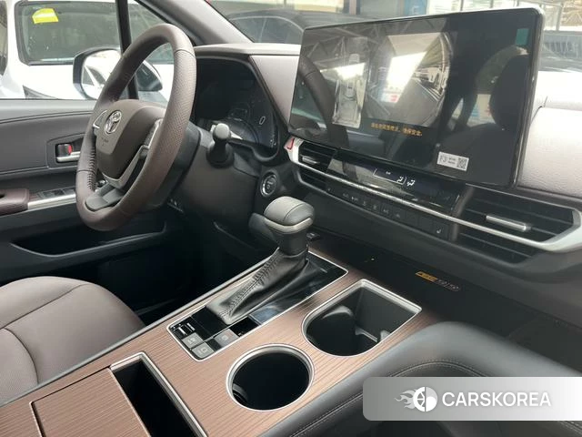 Toyota Grevia id 4261227 из Китая 10