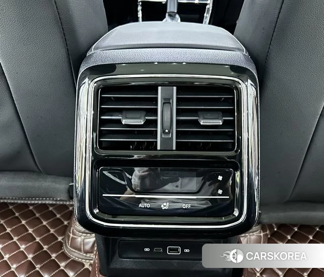 Volkswagen Passat id 4290550 из Китая 10