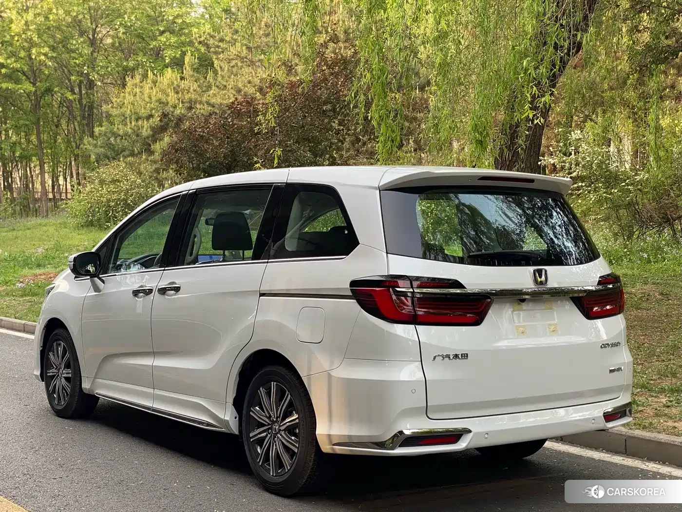 Honda Odyssey id 4515439 из Китая 10
