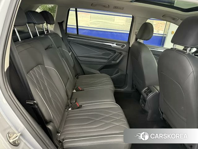 Volkswagen Tiguan L id 4307670 из Китая 10