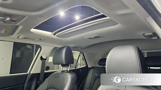 Hyundai Venue id 3388991 из Кореи 10