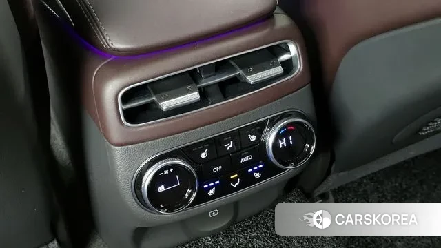 Genesis GV70 id 3448490 из Кореи 10