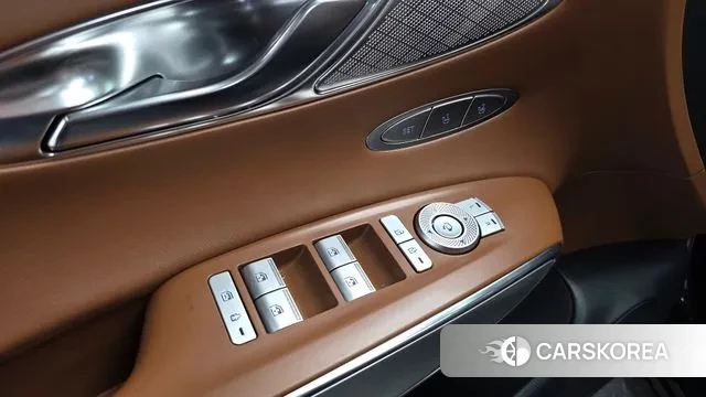 Genesis GV70 id 3721948 из Кореи 10