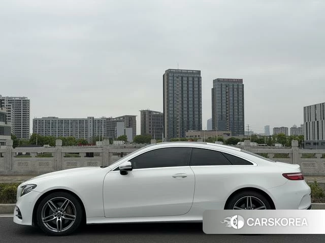 Mercedes-Benz E-class (imported) id 4242126 из Китая 10