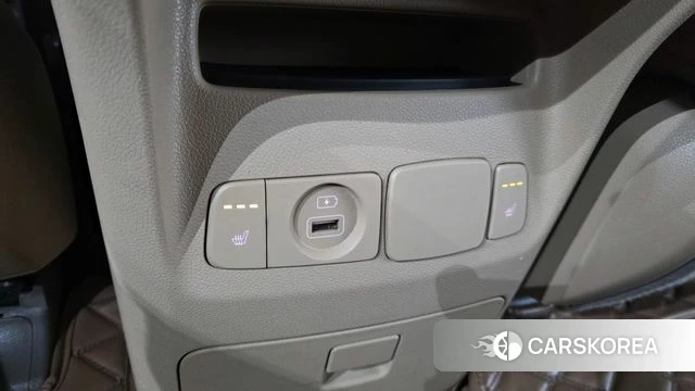 Kia The New Carnival id 4667455 из Кореи 10