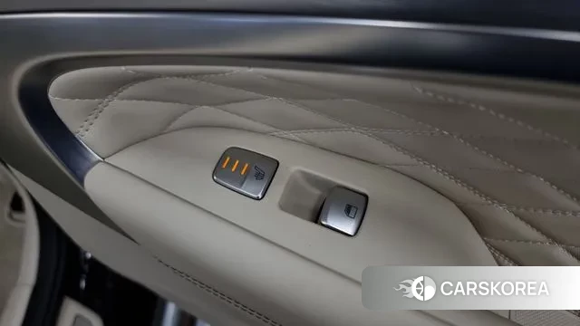 Genesis G70 id 3029480 из Кореи 10