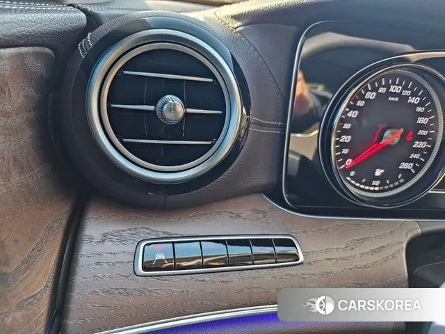 Mercedes-Benz E-Class W213 id 3631607 из Кореи 10