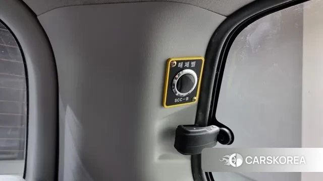 Hyundai The New Grand Starex id 2376329 из Кореи 10