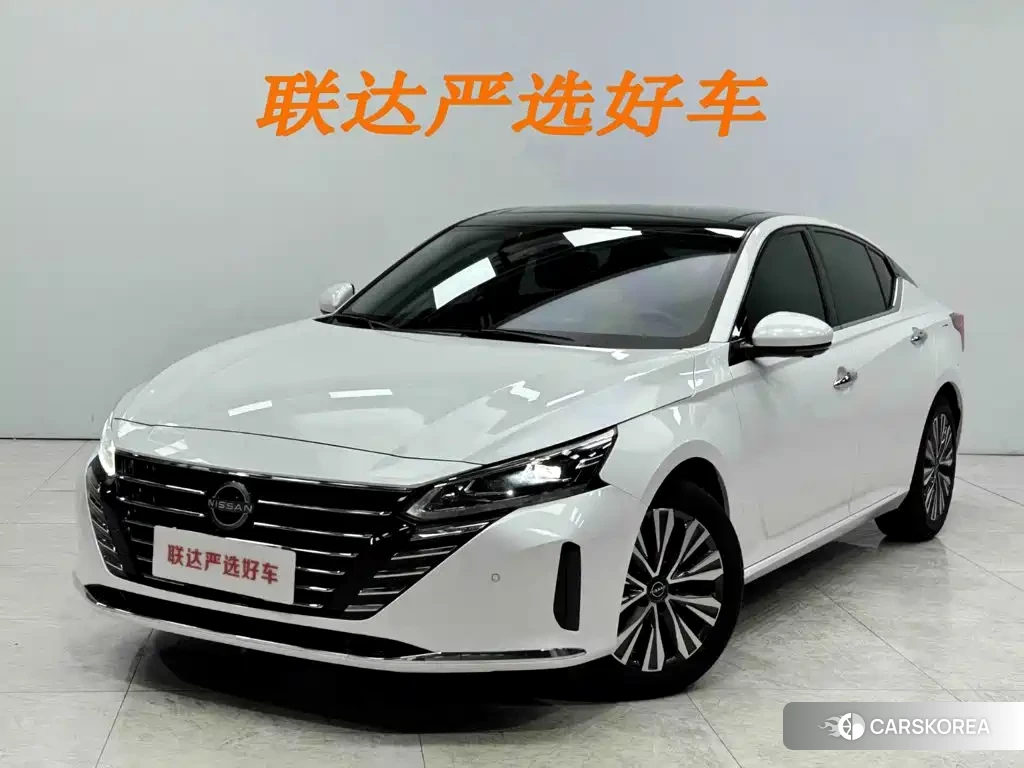 Nissan Altima id 4601801 из Китая 10
