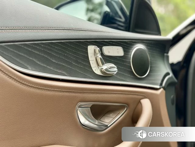 Mercedes-Benz E-class id 4277075 из Китая 10
