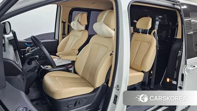 Hyundai Staria id 3426663 из Кореи 10