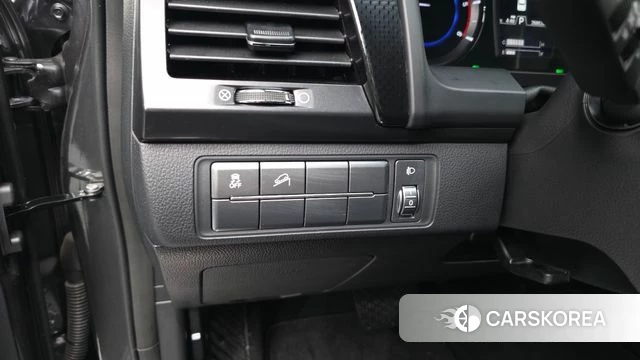 Ssangyong Rexton Sports id 4283991 из Кореи 10