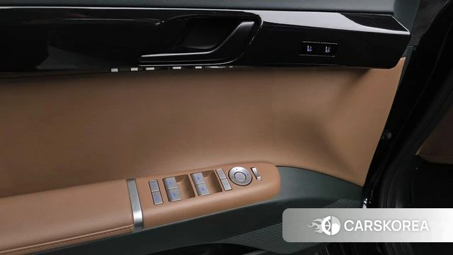 Hyundai Grandeur Hybrid (GN7) id 4433127 из Кореи 10