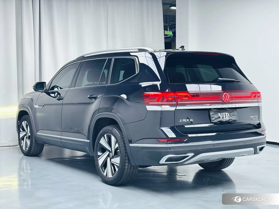Volkswagen Teramont id 4510650 из Китая 10
