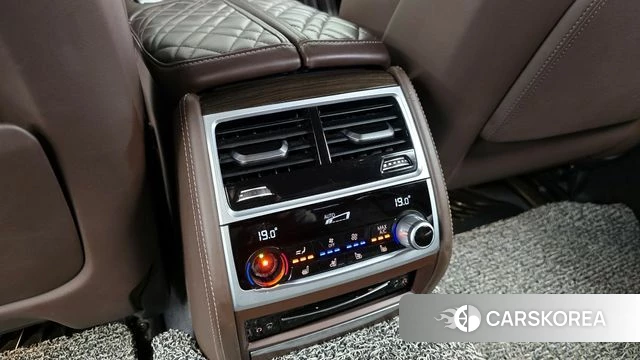 BMW 7 Series (G11) id 3873178 из Кореи 10