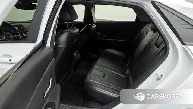 Hyundai Avante Hybrid (CN7) id 3349133 из Кореи 10