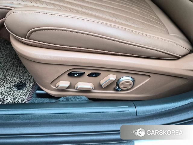 Hyundai Grandeur Hybrid (GN7) id 4333976 из Кореи 10
