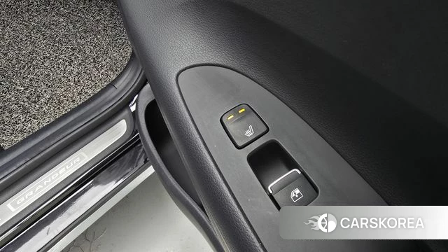 Hyundai The New Grandeur IG id 4759180 из Кореи 10