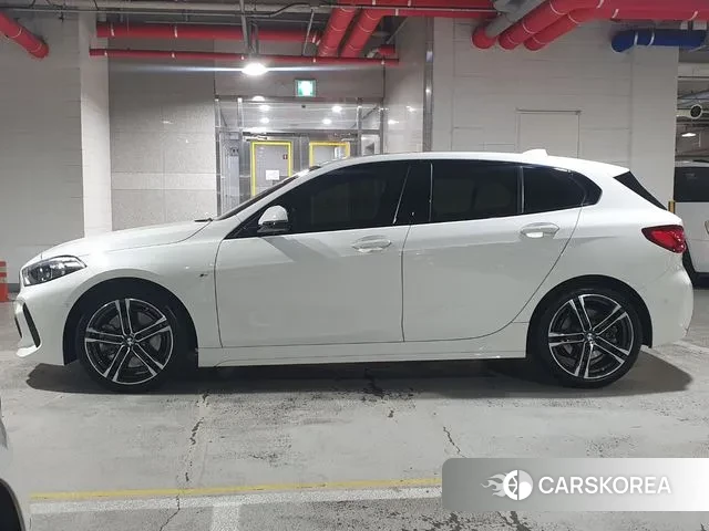 BMW 1 Series (F40) id 3021368 из Кореи 10