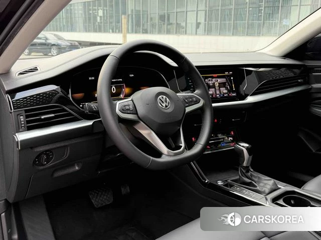 Volkswagen Passat id 4277006 из Китая 10