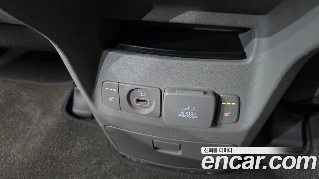 Kia The New Carnival id 2679114 из Кореи 10