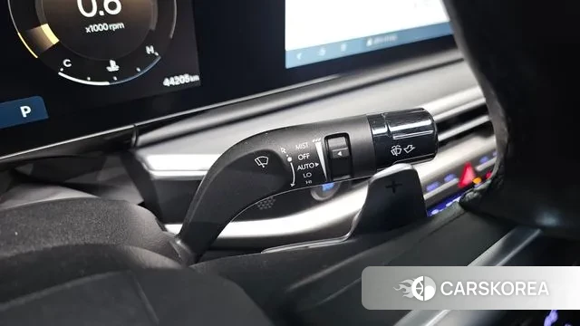 Hyundai Grandeur (GN7) id 3415821 из Кореи 10