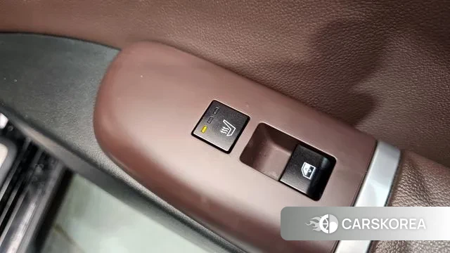 Hyundai Grandeur Hybrid (GN7) id 3664651 из Кореи 10