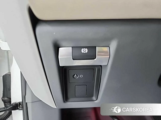 Land Rover Defender (L663) id 4356124 из Кореи 10