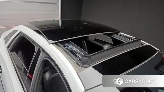 Hyundai Grandeur (GN7) id 3696612 из Кореи 10