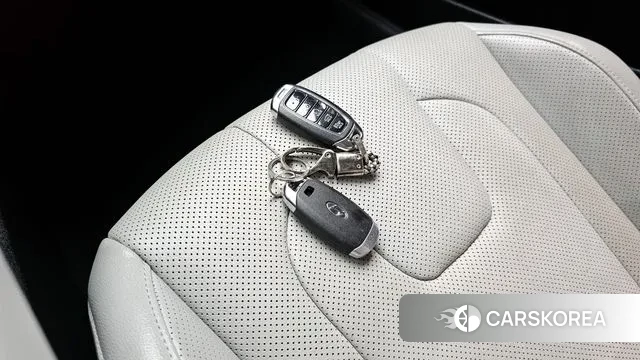 Hyundai Avante (CN7) id 3344314 из Кореи 10